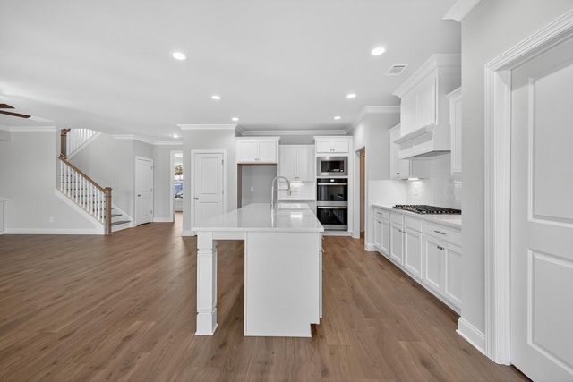 5662 Evelyn Lane, Flowery Branch, GA 30542