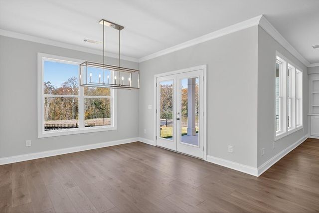 5662 Evelyn Lane, Flowery Branch, GA 30542