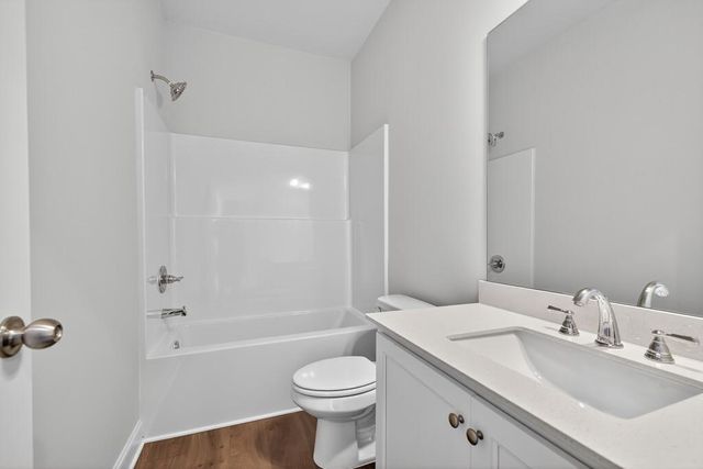 5662 Evelyn Lane, Flowery Branch, GA 30542