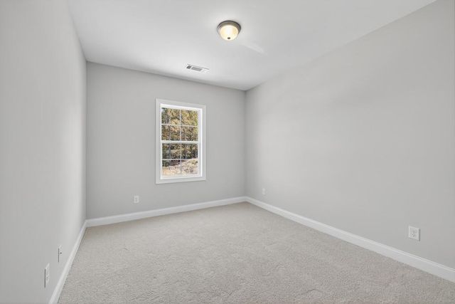 5662 Evelyn Lane, Flowery Branch, GA 30542