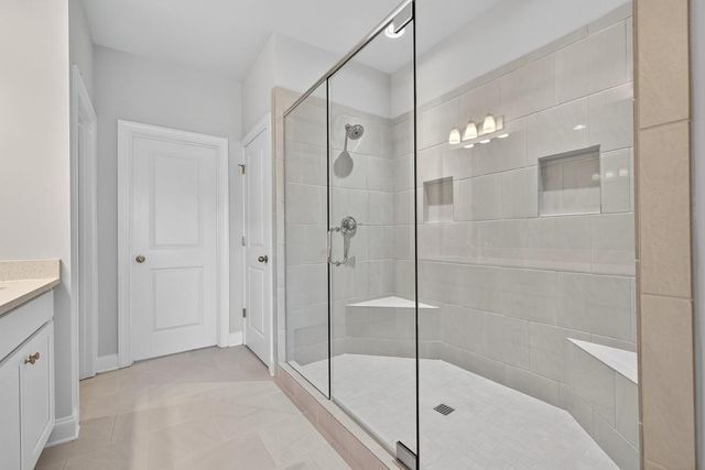 5662 Evelyn Lane, Flowery Branch, GA 30542