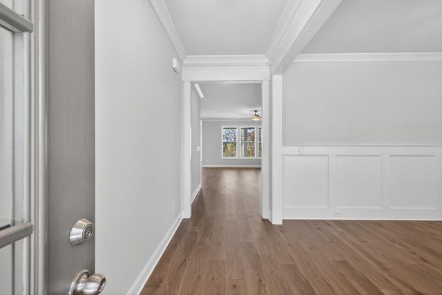 5662 Evelyn Lane, Flowery Branch, GA 30542