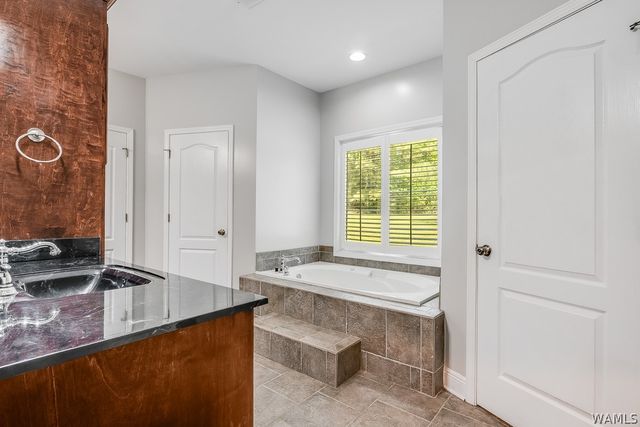12447 Cherokee Trail, Northport, AL 35475