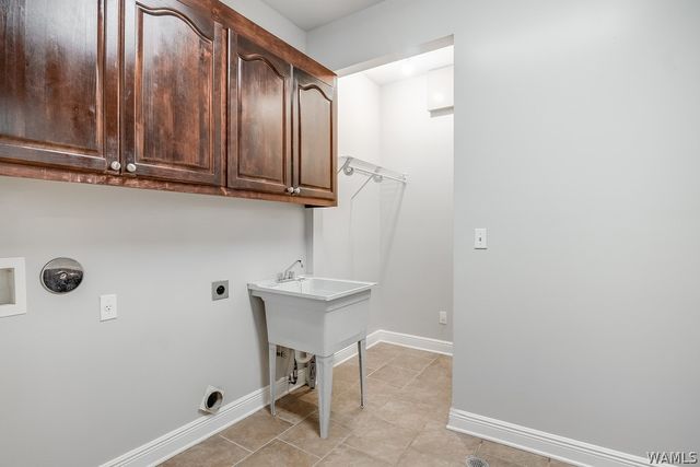12447 Cherokee Trail, Northport, AL 35475