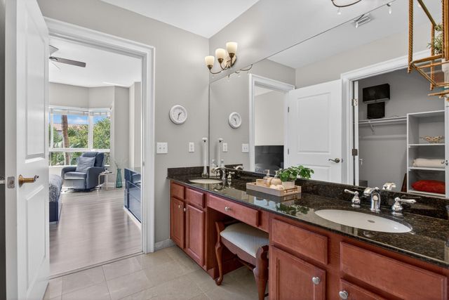 16102 Emerald Estates Drive 325, Weston, FL 33331