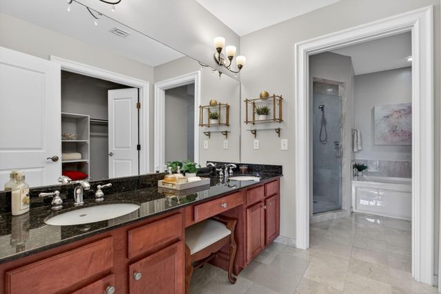 16102 Emerald Estates Drive 325, Weston, FL 33331