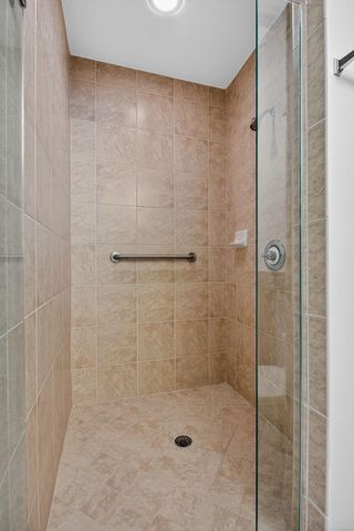 16102 Emerald Estates Drive 325, Weston, FL 33331