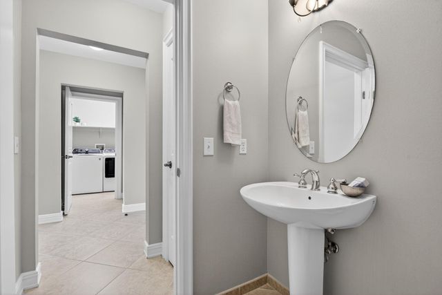 16102 Emerald Estates Drive 325, Weston, FL 33331