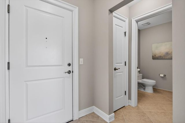 16102 Emerald Estates Drive 325, Weston, FL 33331