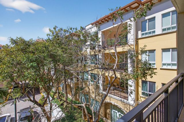 16102 Emerald Estates Drive 325, Weston, FL 33331