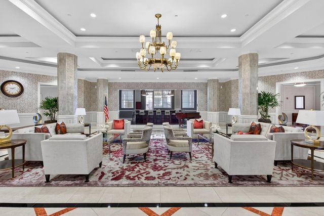 16102 Emerald Estates Drive 325, Weston, FL 33331