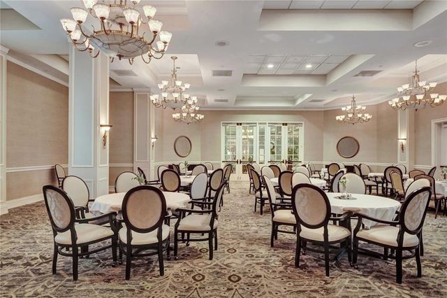 16102 Emerald Estates Drive 325, Weston, FL 33331