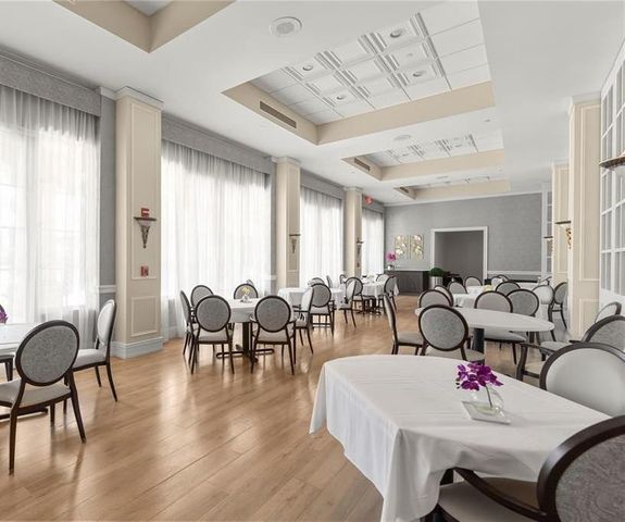 16102 Emerald Estates Drive 325, Weston, FL 33331