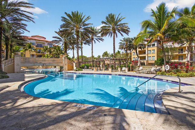 16102 Emerald Estates Drive 325, Weston, FL 33331