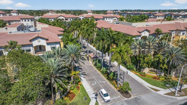 16102 Emerald Estates Drive 325, Weston, FL 33331