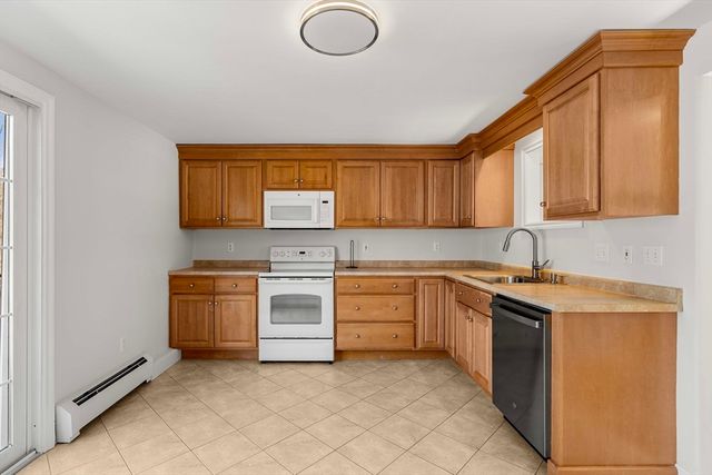 206 Dale Street, North Andover, MA 01845