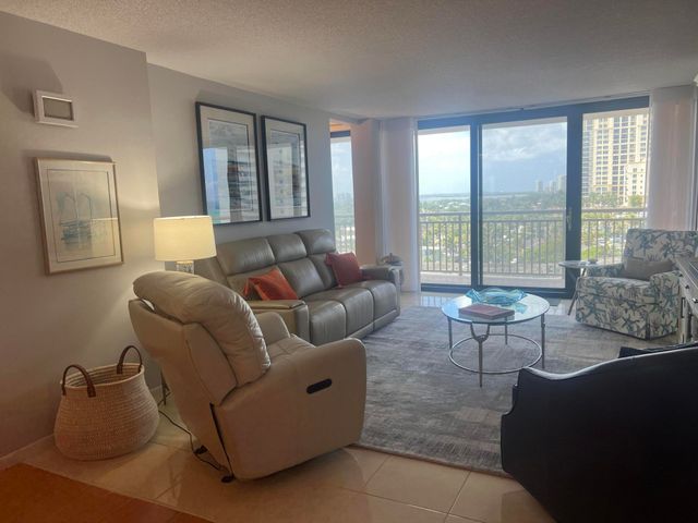 3400 N Ocean Drive 803, Riviera Beach, FL 33404