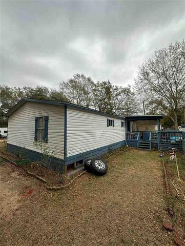 8747 Cherry Court, Irvington, AL 36544