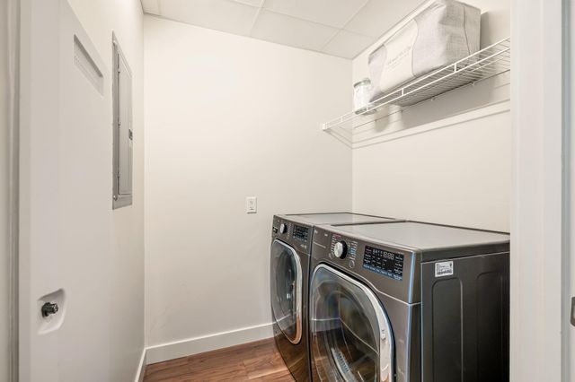 44 East Ave 4104, Austin, TX 78701