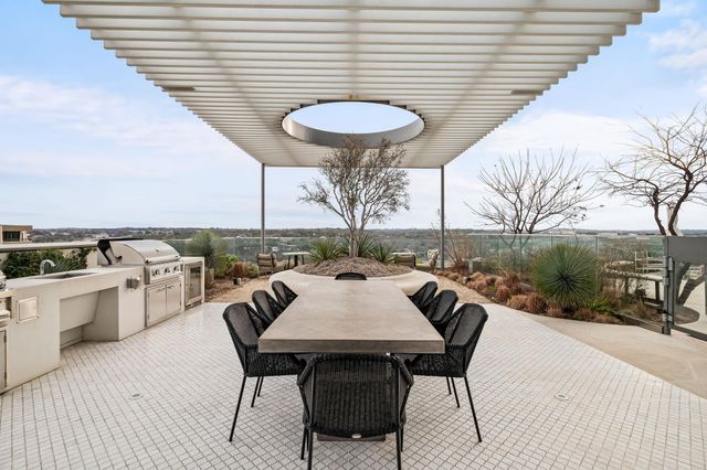 44 East Ave 4104, Austin, TX 78701