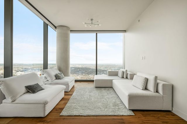 44 East Ave 4104, Austin, TX 78701