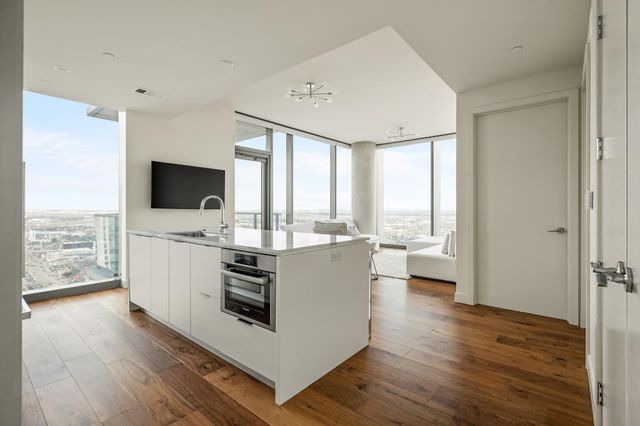 44 East Ave 4104, Austin, TX 78701