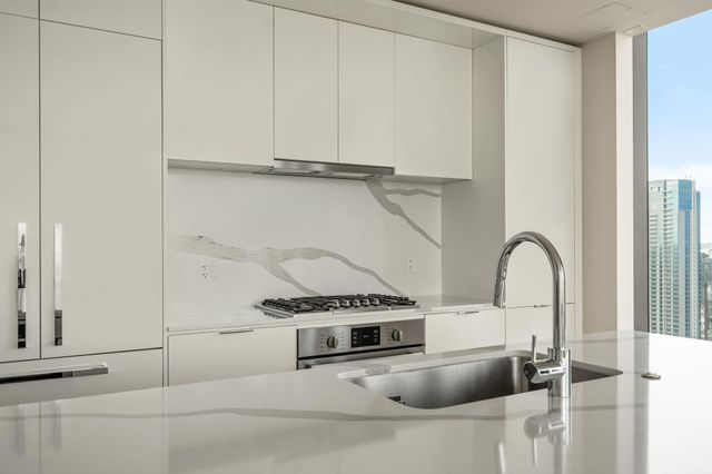 44 East Ave 4104, Austin, TX 78701