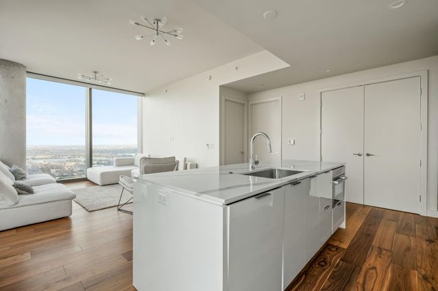 44 East Ave 4104, Austin, TX 78701