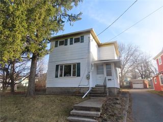 22 Myrtle Avenue, Auburn, NY 13021