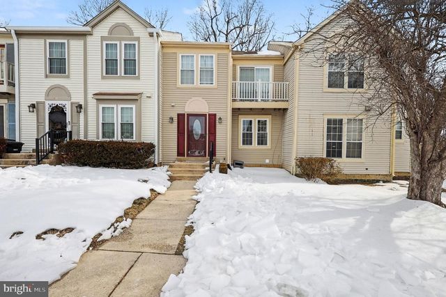 8918 HILLSIDE CT, Landover, MD 20785