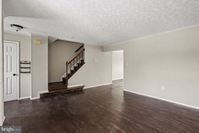 8918 HILLSIDE CT, Landover, MD 20785