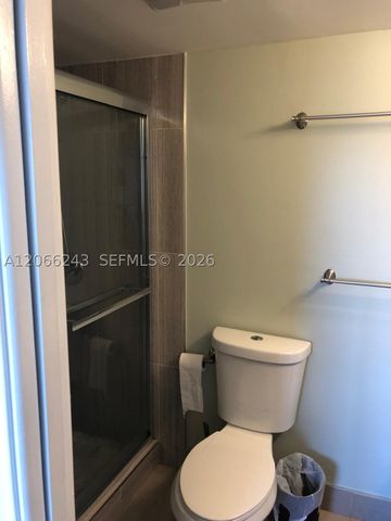 319 NE 14th Ave 707, Hallandale Beach, FL 33009