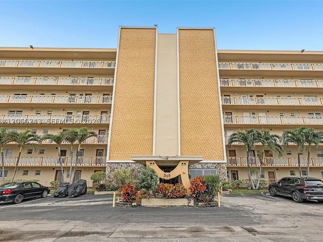 319 NE 14th Ave 707, Hallandale Beach, FL 33009
