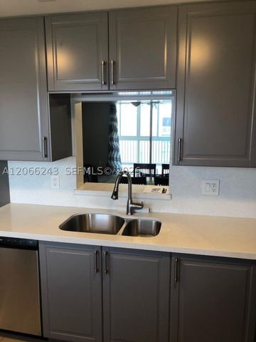 319 NE 14th Ave 707, Hallandale Beach, FL 33009