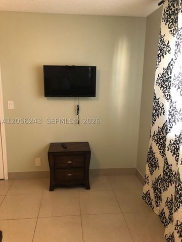 319 NE 14th Ave 707, Hallandale Beach, FL 33009
