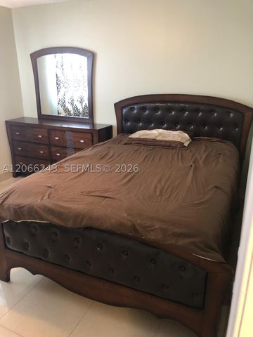 319 NE 14th Ave 707, Hallandale Beach, FL 33009