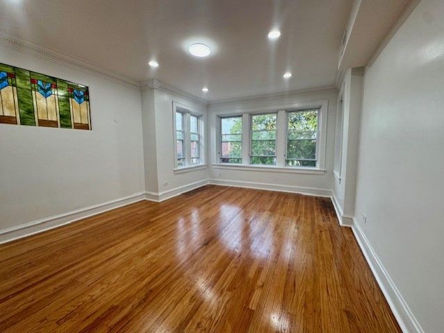 6724 N Campbell Avenue 2, Chicago, IL 60645