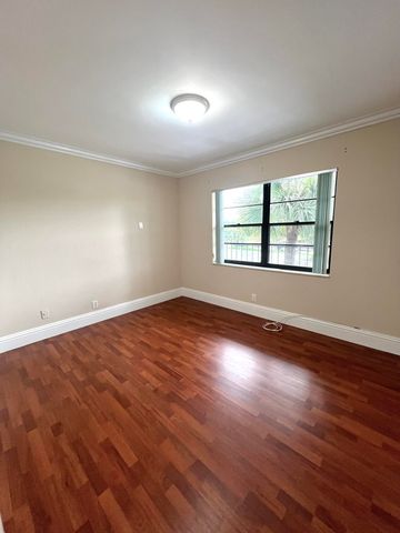 9235 SW 8th Street 304, Boca Raton, FL 33428