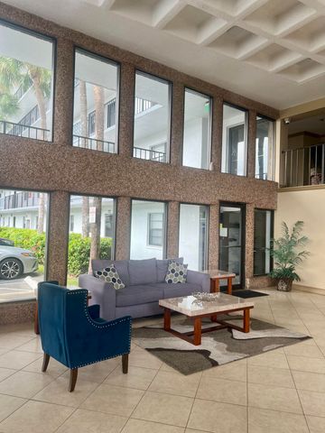 9235 SW 8th Street 304, Boca Raton, FL 33428
