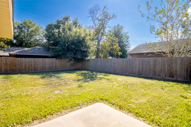 2202 Cherrybrook Lane, Pasadena, TX 77502