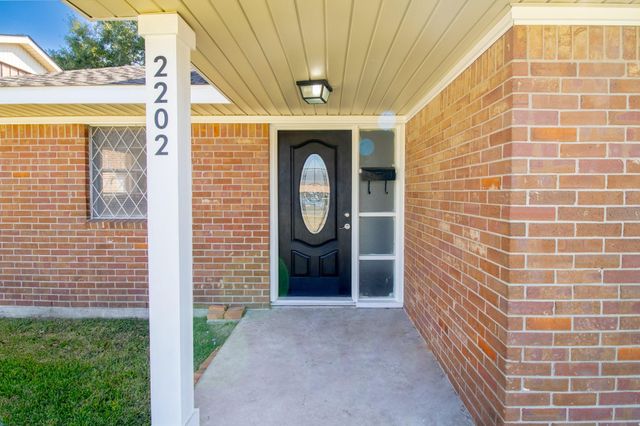 2202 Cherrybrook Lane, Pasadena, TX 77502
