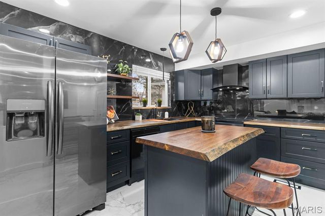 4993 Bristol Rock Road, Black Jack, MO 63033