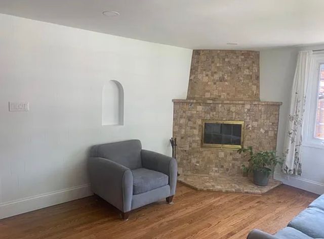427 S Western Avenue, Park Ridge, IL 60068