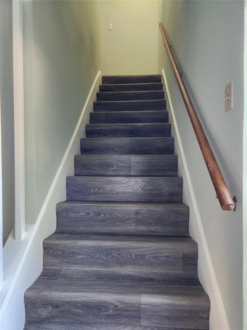 2301 POLARIS Ave 102, Austin, TX 78757