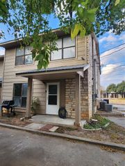 2301 POLARIS Ave 102, Austin, TX 78757