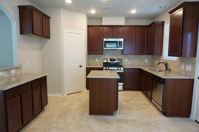 3539 Christopher Dr Drive, Missouri City, TX 77459