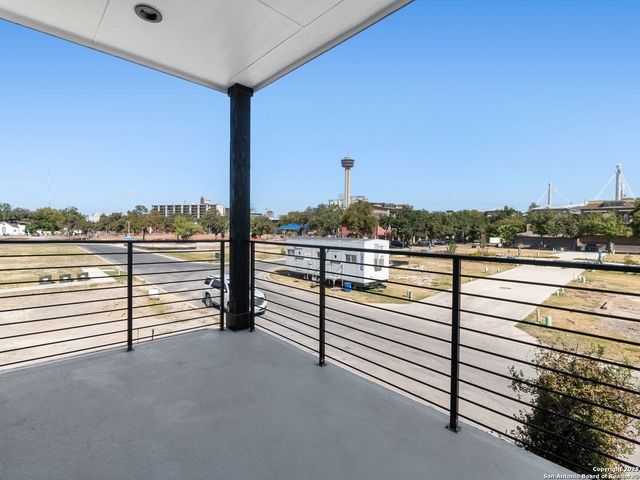 554 McMonigal Place, San Antonio, TX 78210