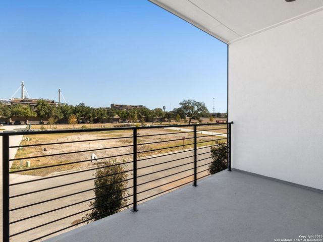 554 McMonigal Place, San Antonio, TX 78210