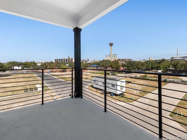 554 McMonigal Place, San Antonio, TX 78210