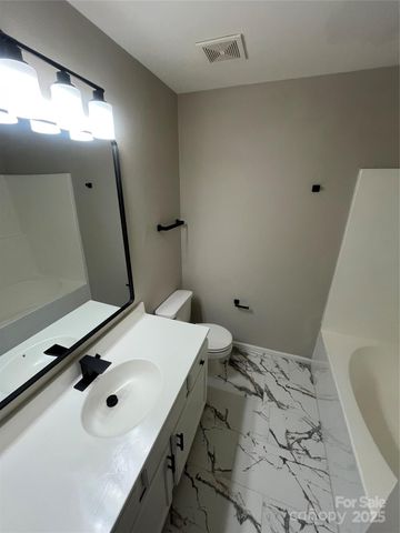 1830 Butterfly Lane, Charlotte, NC 28269